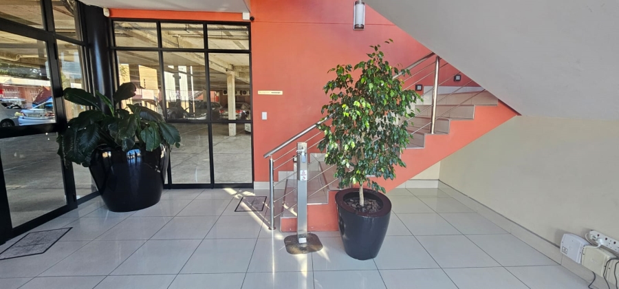 To Let commercial Property for Rent in Vincent Eastern Cape